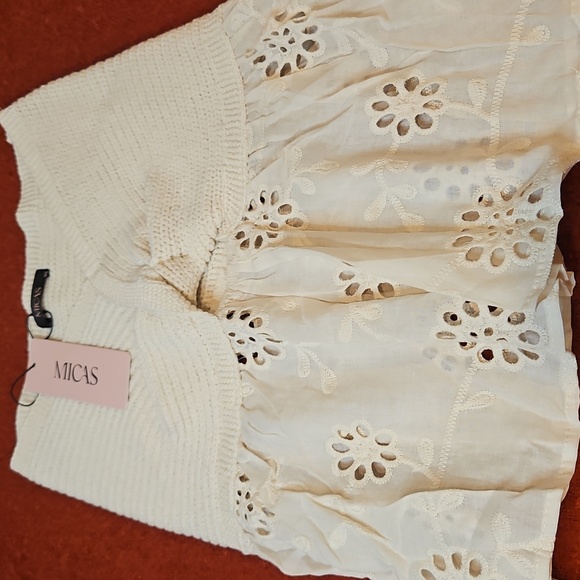 NWT MICAS Knot Front Knit Embroidered Floral Tube Top Sz. XS - Picture 10 of 10